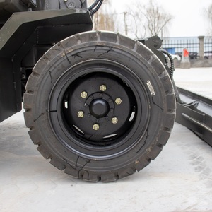 Excavatrice sur roues HighTop de 4 tonnes avec conduite hydraulique et marteau hydraulique pour la production agricole - Product Image 4