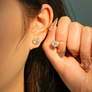 Set di <span class=keywords><strong>Gioielli</strong></span> Moissanite alla Moda, Orecchini a Forma di Fiore da 1ct e 2ct, Orecchini a Perno a Forma di Bocciolo per Uomo e Donna - Product Image 2