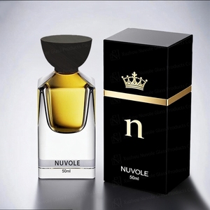 Nuova Collezione: Bottiglia di Profumo di Lusso Trasparente da 50ML, Flacone Spray in Vetro Quadrato con Confezione e Sacchetto di Carta - Product Image 1