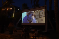 Kit de cinéma maison portable gonflable résistant à l'eau alimenté par prise électrique |   Écran de projection extérieur à installation rapide en 3 minutes pour fêtes et événements