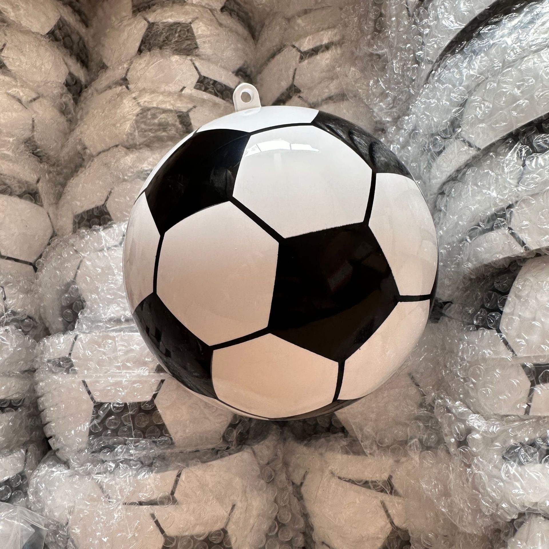 ลูกฟุตบอลเปลือย12ซม.