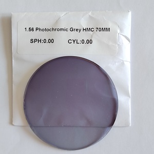Protect Eyes 1,56 <span class=keywords><strong>Lentes</strong></span> fotocromáticas grises <span class=keywords><strong>de</strong></span> índice medio para visión única - Product Image 2