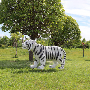 Jardín Animal Escultura Fibra de vidrio Gran exterior Estatua de tigre blanco para la venta - Product Image 2