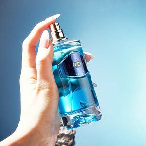 YAMANFEN Colonia en Spray para <span class=keywords><strong>Hombre</strong></span> <span class=keywords><strong>de</strong></span> Larga Duración 125ml, Secado Rápido, Venta al por Mayor, Logotipo Personalizado - Product Image 5