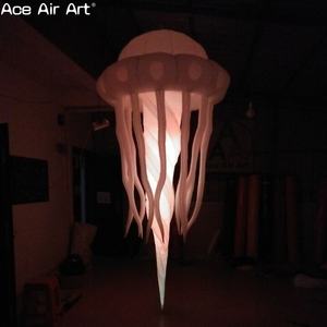 Décoration gonflable de méduse d'éclairage LED colorée avec des bulles rougeoyantes, modèle d'animal de mer géant suspendu pour les fêtes et les événements - Product Image 4