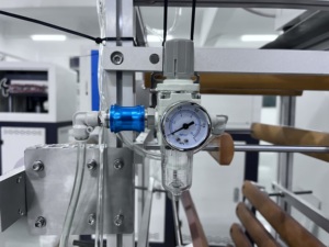 Auto Winding Two-layer Blown Film Machine Motor EVA/LDPE/PA/<strong>PLA</strong>/PVC/PP/PET/HDPE/LLDPE Processing 30kg/h Output Model KH-1803C - Product Image 6