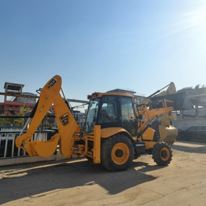 รถตักล้อยาง สภาพดี ใช้งานได้ JCB 3CX รถแบคโฮแท้ อุปกรณ์ก่อสร้างสำหรับฟาร์ม Jcb3cx พร้อมชิ้นส่วนเครื่องยนต์หลัก - Product Image 4