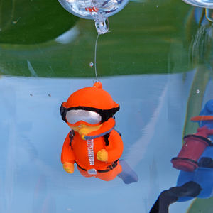 Decorazione per Acquario, Piccolo Paesaggio Marino con Sirena e Aquanauta Galleggianti, Accessori per Acquario - Product Image 4