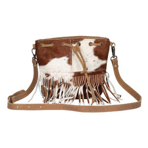 Bolso cruzado de cuero elegante para mujer a precio barato, proveedor directo de fábrica, bolso cruzado deportivo informal para exteriores - Product Image 5