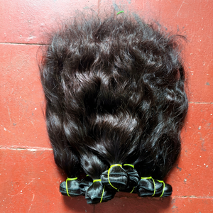 Extensions de cheveux humains indiens ondulés non traités de haute qualité, 18 pouces, mèches de cheveux humains ondulés naturels, sans perte ni nœuds. - Product Image 1