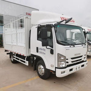 <span class=keywords><strong>Camion</strong></span> léger Qingling Isuzu Kv100 4x2 <span class=keywords><strong>5T</strong></span> avec benne à clôture pour le transport d'animaux et de bétail - Product Image 3