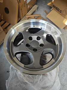 Yq 5X120<span class=keywords><strong>ล้อ</strong></span>หล่อ17นิ้วขอบล้ออัลลอยด์แบบตำนาน21<span class=keywords><strong>ล้อ</strong></span>โดยสารสำหรับ E34 - Product Image 2