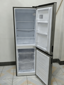 Offre Spéciale Frestec Réfrigérateur <span class=keywords><strong>Deux</strong></span> <span class=keywords><strong>Portes</strong></span> 183L avec Congélateur, 220V, <span class=keywords><strong>Frigo</strong></span> Compact Économe en Énergie pour la Maison et le Bureau - Product Image 3