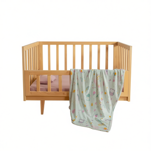 Manta Ligera para Cuna Happy Vianney, Textil, 0-3 Años, Diseño Moderno para Cunas de Bebé - Product Image 1