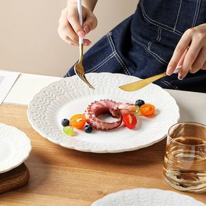 Assiette en céramique de secours créative européenne pour usage domestique pour gâteau collation cuisine occidentale Steak légumes fruits-plats assiettes - Product Image 3