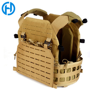 سترة تكتيكية قتالية متينة مبطنة بحلقات ونظام مولي مقطوع بالليزر بنمط التمويه - Product Image 4