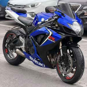 <span class=keywords><strong>Moto</strong></span> sportive à essence d'<span class=keywords><strong>occasion</strong></span> <span class=keywords><strong>Suzuki</strong></span> GSX600 599cc Moteur 4 cylindres avec freins Brembo et suspension Showa BPF - Product Image 6