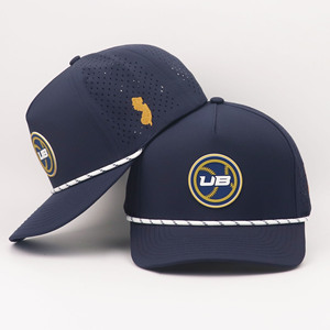 Casquettes de baseball sportives imperméables et respirantes en gros avec patchs en caoutchouc PVC, 100 % polyester, unisexe, pour joueurs d'équipe, avec cordon, personnalisables - Product Image 1