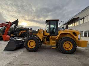 Chargeuse sur pneus d'occasion VOLVO L105 pour travaux de terrassement à vendre - Product Image 5