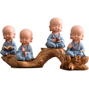 Statuette Moine Shaolin – Kung Fu – Figurine Arts Martiaux – Blanc – Occasion