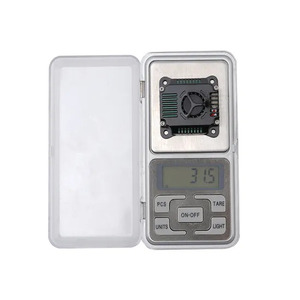 Transmisor de video FPV analógico de alta potencia de 4.9-6.1GHz, 88 canales, 3W, con ventilador de refrigeración para drones industriales - Product Image 5