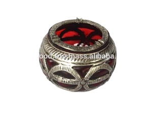 ที่ใส่เทียนชาแบบทันสมัยคำปฏิญาณแก้วสีแดงพร้อมผิวสีเงินโลหะสำหรับตกแต่งบ้านในเทศกาลคริสต์มาสเทศกาลดิวาลี - Product Image 2