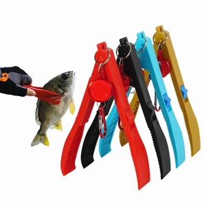 Haute qualité interrupteur serrure poisson <span class=keywords><strong>pince</strong></span> engrenage <span class=keywords><strong>pince</strong></span> De pêche <span class=keywords><strong>pince</strong></span> De pêche confortable corps pinces support pêche essentielle - Product Image 1