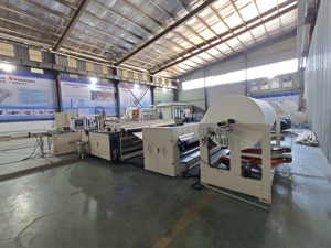 Rebobinadora de Papel Higiénico de Alta Velocidad XINJIUZOU-3000, Fabricante de Máquinas Automáticas para Enrollar Papel - Product Image 3