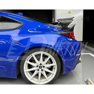 Coffre arrière en fibre de carbone HighKick pour Toyota GR86 ZN8 et Subaru BRZ ZD8, stock USA. - Product Image 6