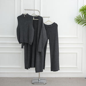 Otoño nuevo elegante conjunto de punto simple para mujer suéter largo cárdigan pantalones conjuntos de tres piezas - Product Image 4
