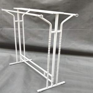 Porte-vêtements sur pied en fer au design moderne Présentoir suspendu latéral pour magasin de vêtements pour femmes <span class=keywords><strong>Combinaison</strong></span> de présentoirs de magasin - Product Image 6