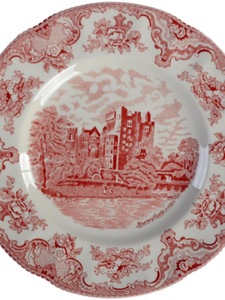Platos de Porcelana Estilo Vintage Europeo, Ecológicos, con Diseño de Castillo Antiguo, para Uso en el Hogar y Hoteles, Color Rojo - Product Image 5