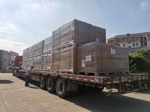 JA bán buôn Tấm Pin Mặt Trời PV đơn tinh thể 550W 560W 570W 580W 590W 600W mô-đun năng lượng mặt trời nhà phân phối tại kho Châu Âu - Product Image 5