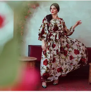 Cross Border Middle East Rüschen Rose Print Boho Kleid Muslimische Frauen Abaya Dubai Elegante Dame Türkei Abaya Arabian Kleid