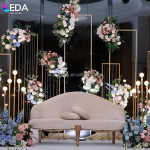 Arco de Metal Dorado LEDA para Decoración de Bodas, Fondo Decorativo para Área de Bienvenida, Accesorios para Escenario de Boda - Product Image 2