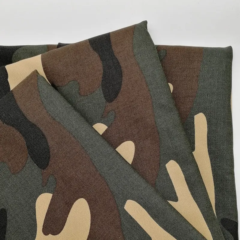 Fornitore di fabbrica 100% cotone camouflage stampato in saia tessuto all'ingrosso