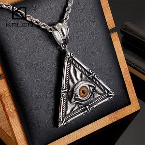 <span class=keywords><strong>Colgante</strong></span> <span class=keywords><strong>de</strong></span> Acero Inoxidable KALEN con <span class=keywords><strong>Ojo</strong></span> <span class=keywords><strong>de</strong></span> <span class=keywords><strong>Horus</strong></span> Triangular para Hombre - Product Image 3