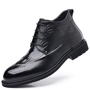 Chaussures en cuir les plus vendues pour hommes, style en cuir véritable pour hommes, chaussures habillées formelles pour hommes, style de mode haut de gamme, chaussures Derby - Product Image 5