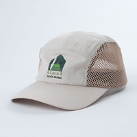 Beige Logotipo de impresión sin estructura Running Camp Caps Wish Mesh Nylon Fabric Camp Cap Alta calidad Custom 5 Panel Camp Cap Sombreros