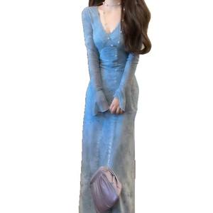 Elegante Vestido Largo con Estampado Floral Azul, Cuello en V, Cintura Natural, Transpirable, para Salir de Fiesta - Product Image 5