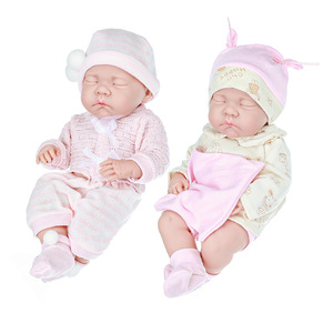 Highly realistic reborn dolls, realistic baby dolls that can be held and cleaned, children's play toys, holiday gift selection - Product Image 4