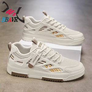 Zapatillas Blancas de Verano 2025 para Hombre, Diseño Transpirable de Malla, Cierre con Cordones, Versátiles, Deportivas, Casuales, para Estudiantes - Product Image 3