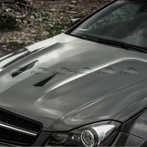 ฝาครอบกระโปรงหน้าคาร์บอนไฟเบอร์ รุ่น Black Series สำหรับรถยนต์เมอร์เซเดส-เบนซ์ C-Class W204 C63 ปี 2011 ขึ้นไป - Product Image 2