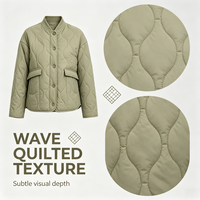 Chaqueta acolchada para mujer, ropa exterior informal con cuello alto, corte holgado, ligera, para uso diario, abrigo corto acolchado para otoño e invierno