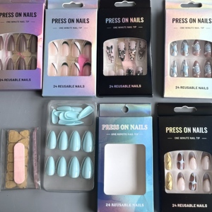 Uñas Postizas Estéticas Y2K de Colores Mezclados, Lindas con Estrellas, Puntos, Degradado, Color Nude, Forma Almendrada, Arte de Uñas a Presión - Product Image 6