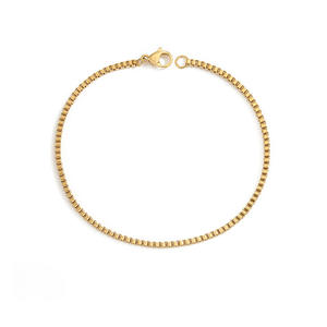 Vente en gros Bracelet polyvalent pour femmes Tempérament simple Boîte en acier au titane personnalisée Chaîne Bijoux en acier inoxydable sans décoloration - Product Image 5