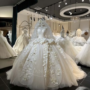 Robe de mariée de luxe Jancember Lsml092 avec <span class=keywords><strong>voile</strong></span>, style princesse, <span class=keywords><strong>décolleté</strong></span> cœur et fleurs 3D <span class=keywords><strong>pour</strong></span> cérémonie de mariage - Product Image 4