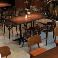 Combinaison table et chaises en bois massif rustique pour cafés, restaurants, salons de thé