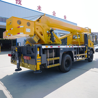 Camion grue à bras droit hydraulique Dongfeng de 12 tonnes, vente directe d'usine