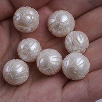 Perles de perles rondes sculptées à la main de 13mm et 14mm en gros-écaille de tortue et fleur de lotus sans trou pour la fabrication de bijoux